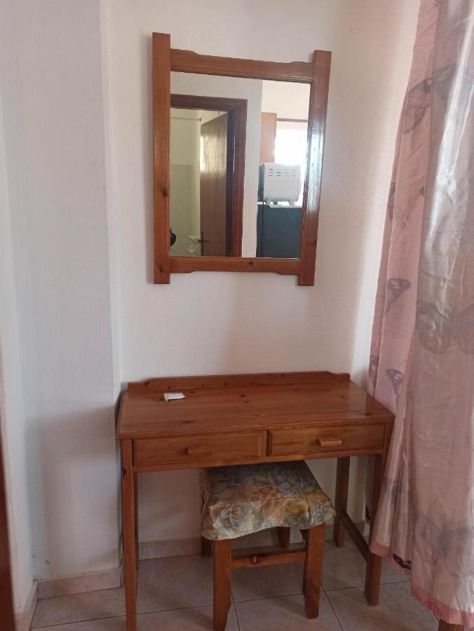 Selena Rooms Agia Galini  Luaran gambar